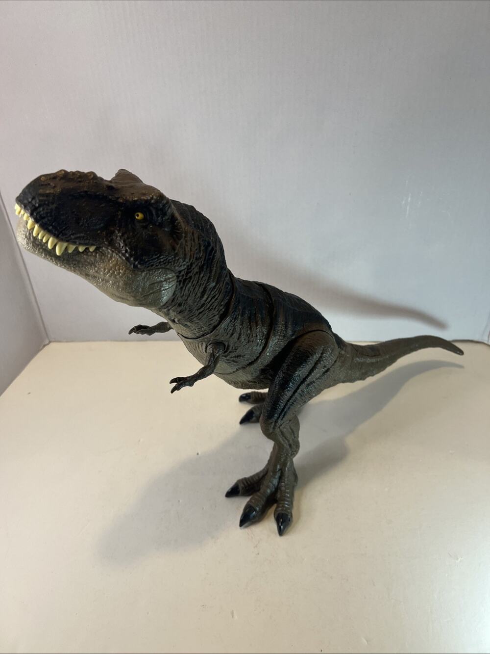 Jurassic World Dominion Thrash N Devour Tyrannosaurus Rex Dinosaur 21" Tested!!!